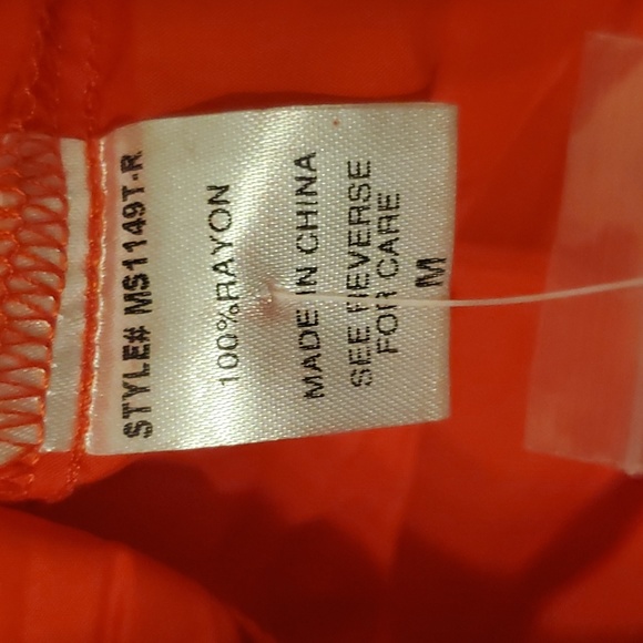 Meet Me In Santorini Top-NWT - Picture 6 of 10